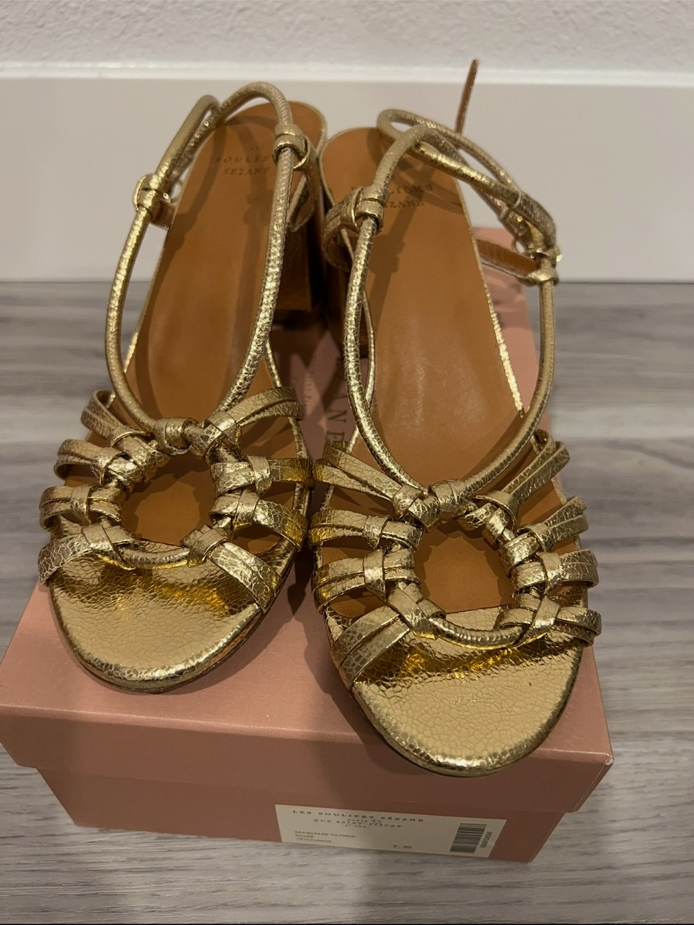 NIB Sezane Gloria Gold Strappy Block Heel Sandals 39 7.5-8 - Picture 5 of 6